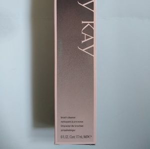 Mary Kay Brush Cleaner